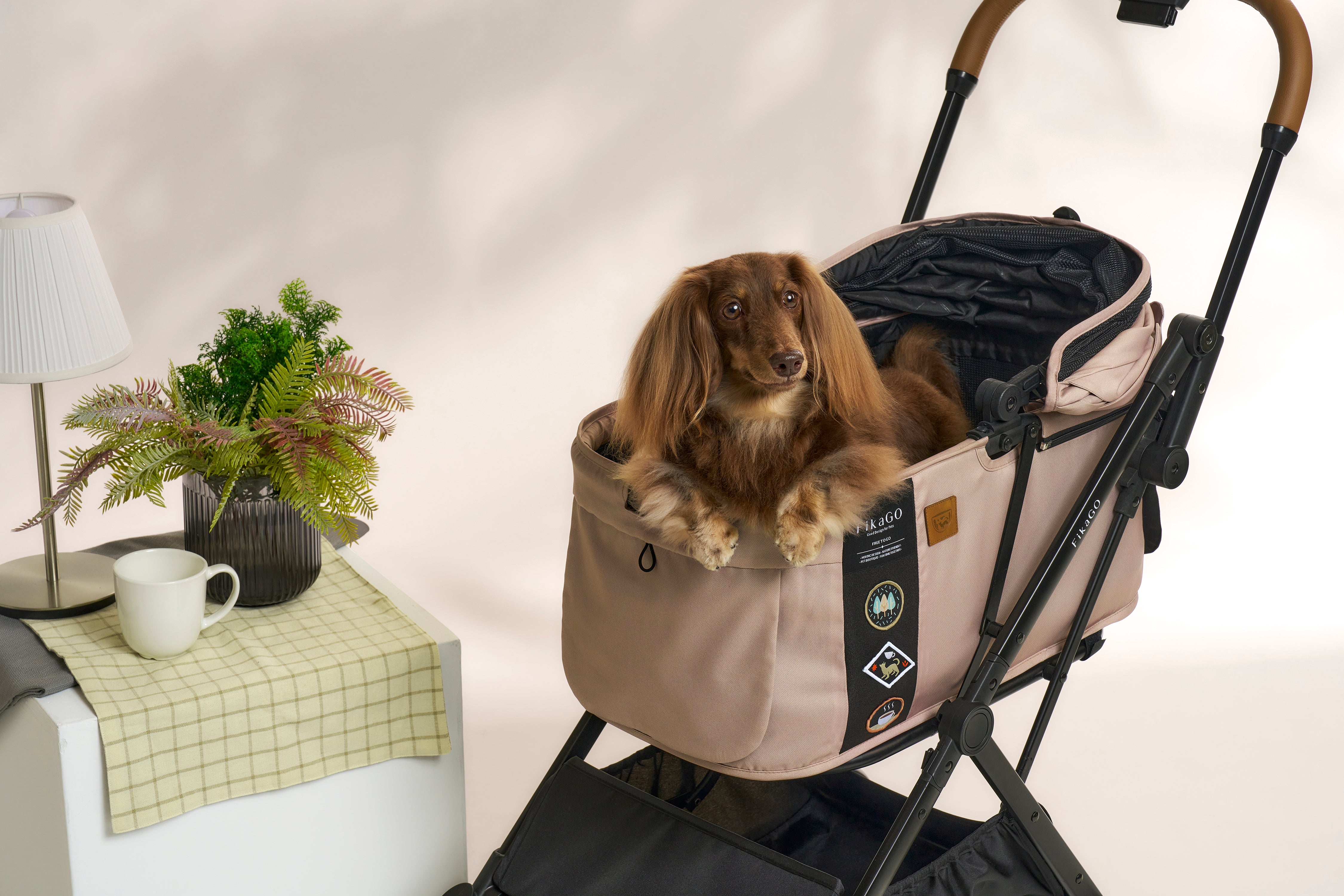 Free TO GO Auto Quick Folding Pet Stroller Hygge Beige